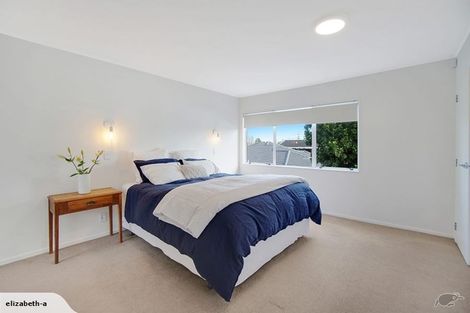 Photo of property in 2/7 Camden Place, Papatoetoe, Auckland, 2025