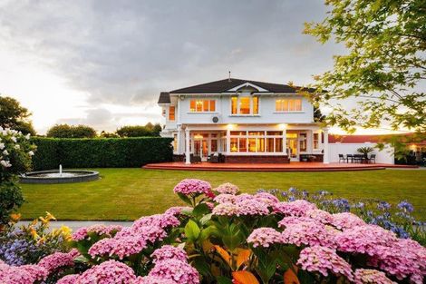 Photo of property in 4 Sierra Court, Roslyn, Palmerston North, 4414