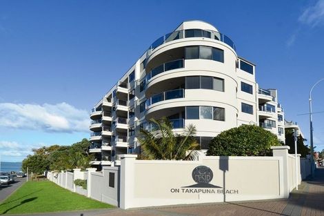 Photo of property in 1d/175 Hurstmere Road, Takapuna, Auckland, 0622