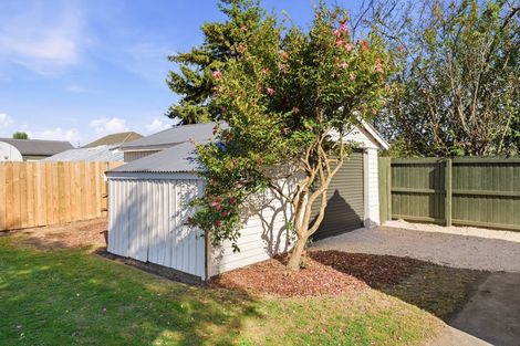 Photo of property in 32 Primrose Street, Northcote, Christchurch, 8052