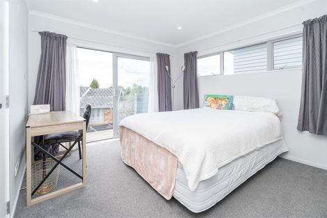 Photo of property in 11u2 Crosher Place, Silverdale, Hamilton, 3216