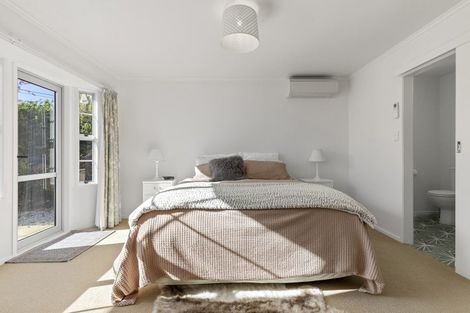 Photo of property in 26 Aubrey Crescent, Rainbow Point, Taupo, 3330