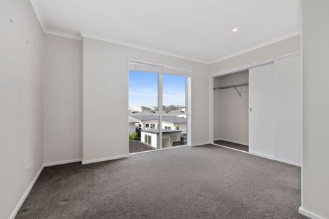 Photo of property in 6 Touhou Road, Hobsonville, Auckland, 0616