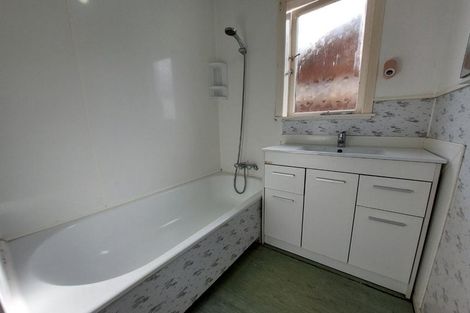 Photo of property in 11 Keegan Drive, Massey, Auckland, 0614