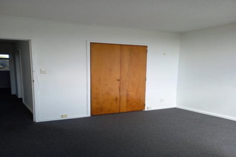 Photo of property in 19 Barber Grove, Moera, Lower Hutt, 5010