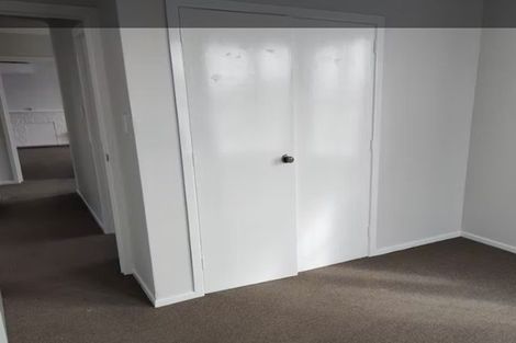 Photo of property in 54 Hepburn Road, Glendene, Auckland, 0602