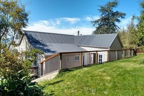 Photo of property in 76 Main Road, Governors Bay, Lyttelton, 8971