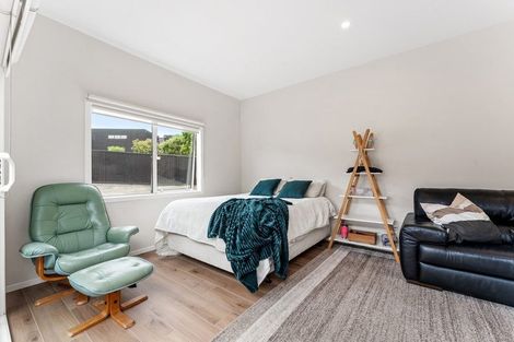 Photo of property in 267 Vipond Road, Stanmore Bay, Whangaparaoa, 0932