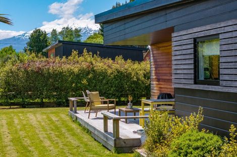 Photo of property in 2 Magnolia Way, Ohakune, 4625