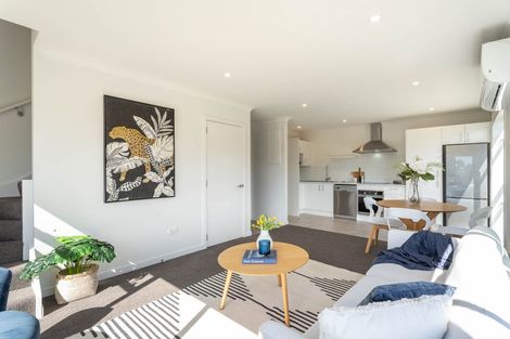 Photo of property in 4 William Earp Place, Tawa, Wellington, 5028