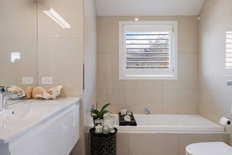 Photo of property in 1 Appin Court, Jacks Point, Queenstown, 9371
