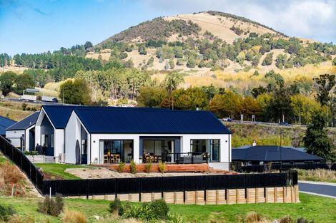 Photo of property in 61 Heathfield Drive, Mosgiel, 9024