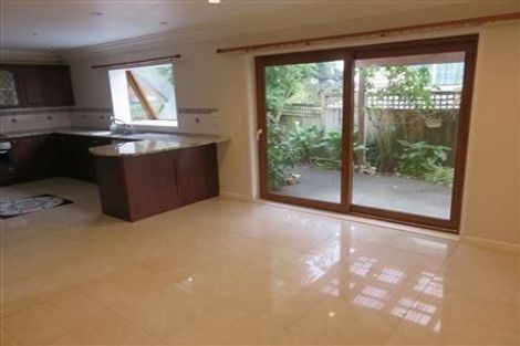 Photo of property in 20 Kittiwake Drive, Schnapper Rock, Auckland, 0632