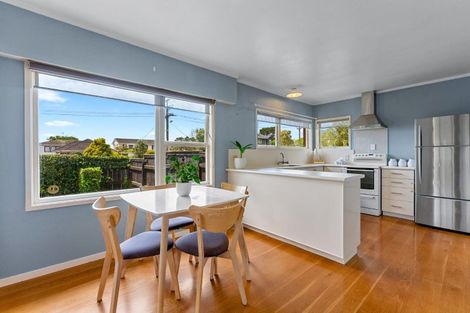 Photo of property in 1/4 Waterloo Road, Milford, Auckland, 0620