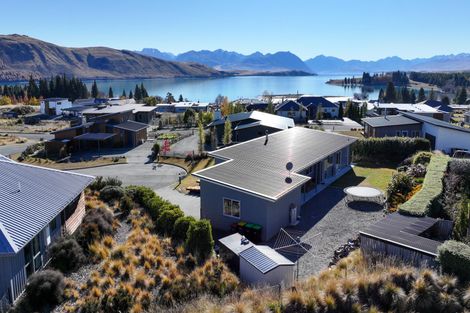 Photo of property in 10 Manning Place, Lake Tekapo, 7999