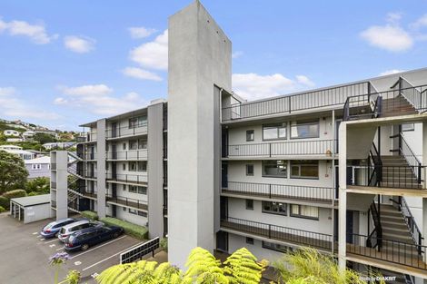 Photo of property in 2b/145 Ohiro Road, Brooklyn, Wellington, 6021