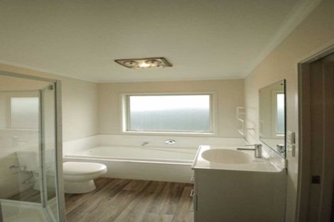 Photo of property in 21 Ragley Way, Rolleston, 7615