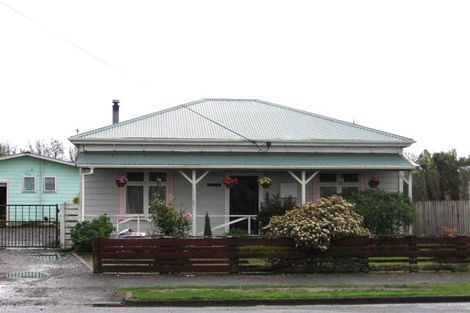 Photo of property in 35 Totara Street, Lansdowne, Masterton, 5810