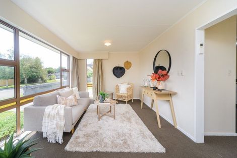 Photo of property in 15 Suffolk Crescent, Feilding, 4702