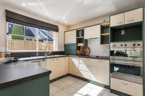Photo of property in 2/61 Murray Place, St Albans, Christchurch, 8014