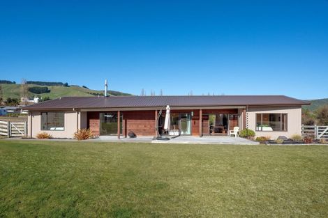 Photo of property in 7/500 Kinloch Road, Kinloch, Taupo, 3377