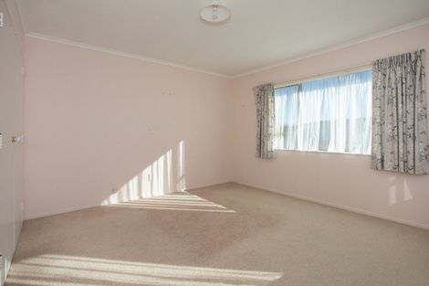 Photo of property in 1 Mcilwaine Place, Marton, 4710