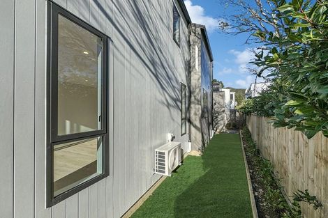 Photo of property in 323 Riverside Drive, Waterloo, Lower Hutt, 5011