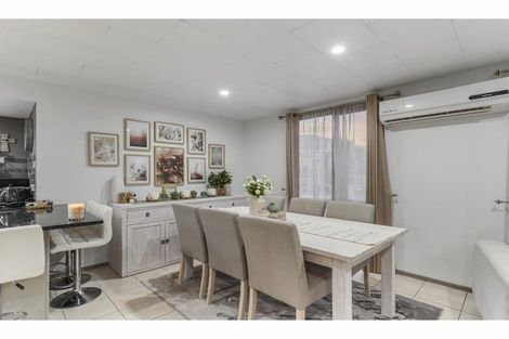 Photo of property in 129 Alfriston Road, Manurewa, Auckland, 2105