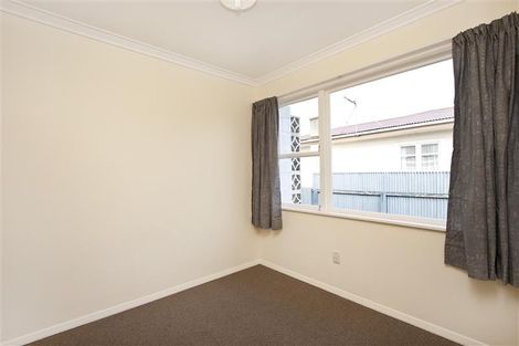 Photo of property in 87 Featherston Street, Takaro, Palmerston North, 4412