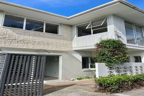 Photo of property in 1/12 Rugby Road, Birkenhead, Auckland, 0626