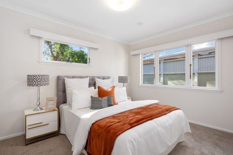 Photo of property in 2/306 Beach Road, Campbells Bay, Auckland, 0630