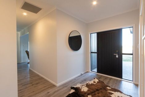 Photo of property in 5 Alayna Court, Colyton, Feilding, 4775