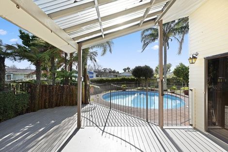 Photo of property in 12 Lydiard Place, Chartwell, Hamilton, 3210