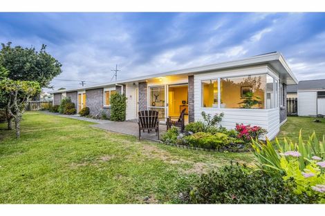 Photo of property in 1/23 Opaheke Road, Papakura, 2110