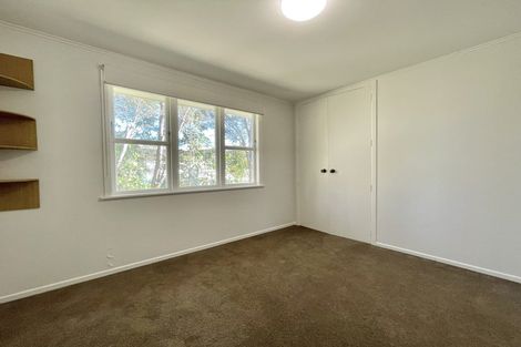 Photo of property in 20 Madison Place, Forrest Hill, Auckland, 0620