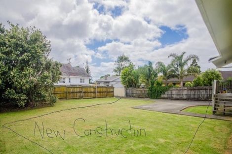 Photo of property in 42a Rimu Street, New Lynn, Auckland, 0600