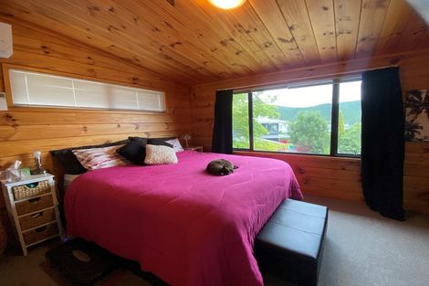 Photo of property in 9a Finlay Grove, Waikawa, Picton, 7220