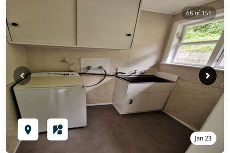 Photo of property in 10 Korokoro Road, Korokoro, Lower Hutt, 5012