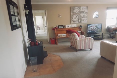 Photo of property in 81a Kings Drive, Wanaka, 9305