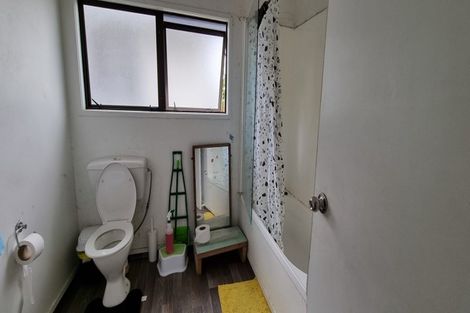 Photo of property in 3 Robertson Road, Favona, Auckland, 2024