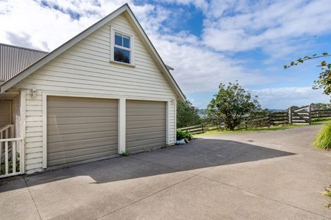 Photo of property in 171 Pinchgut Road, Kaukapakapa, 0873