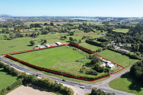 Photo of property in 3 Avenue North Road, Levin, 5510