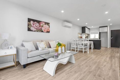 Photo of property in 3/3 Matata Place, Dallington, Christchurch, 8061