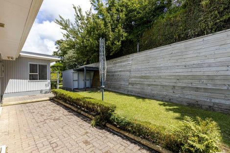 Photo of property in 5 Whitby Place, Westown, New Plymouth, 4310