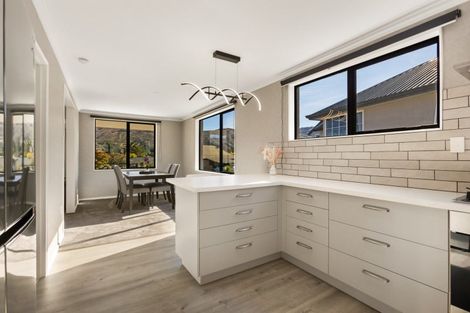 Photo of property in 70 Newcastle Street, Clyde, 9330