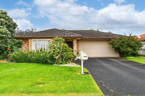 Photo of property in 46 Blackwood Drive, Wattle Downs, Auckland, 2103