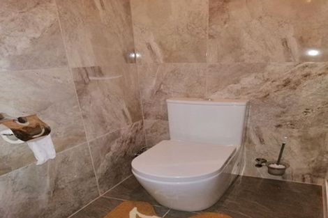 Photo of property in 76 Ferndown Avenue, Papatoetoe, Auckland, 2025