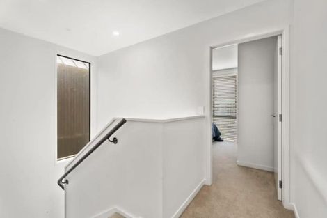 Photo of property in 27 Mulholland Drive, Jacks Point, 9371