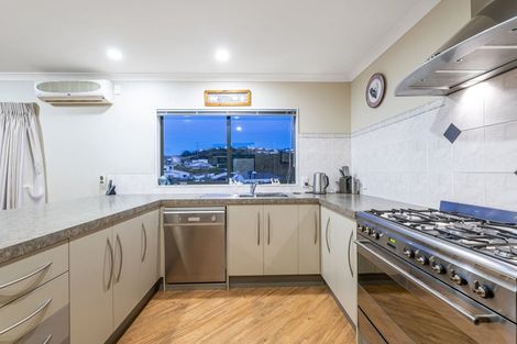 Photo of property in 57 Navigation Drive, Whitby, Porirua, 5024