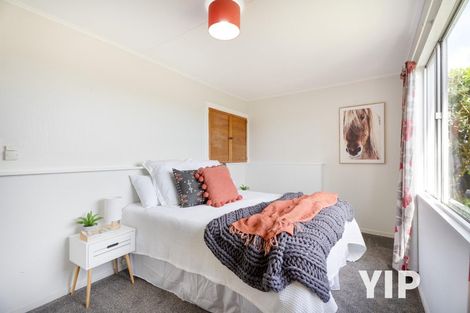 Photo of property in 93 Black Rock Road, Newlands, Wellington, 6037